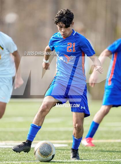 Thumbnail 3 in Spring Valley vs Richland Northeast (Capital City Cup) photogallery.