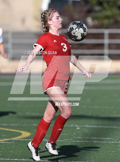 Thumbnail 3 in JSerra Catholic @ Orange Lutheran photogallery.