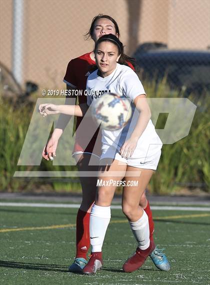 Thumbnail 3 in JSerra Catholic @ Orange Lutheran photogallery.