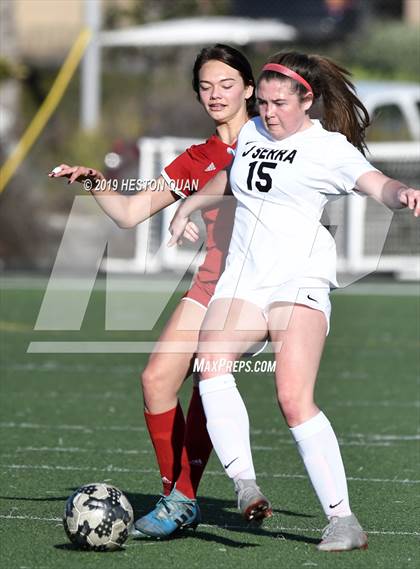 Thumbnail 3 in JSerra Catholic @ Orange Lutheran photogallery.