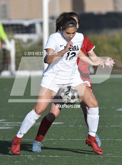 Thumbnail 2 in JSerra Catholic @ Orange Lutheran photogallery.