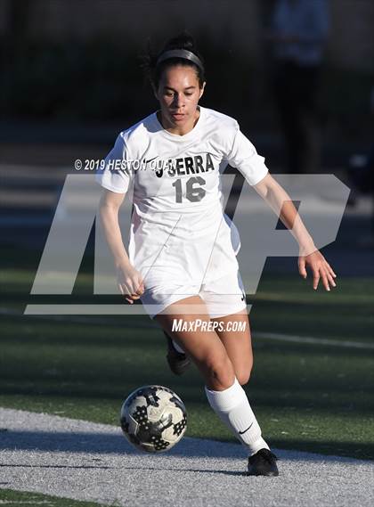 Thumbnail 1 in JSerra Catholic @ Orange Lutheran photogallery.