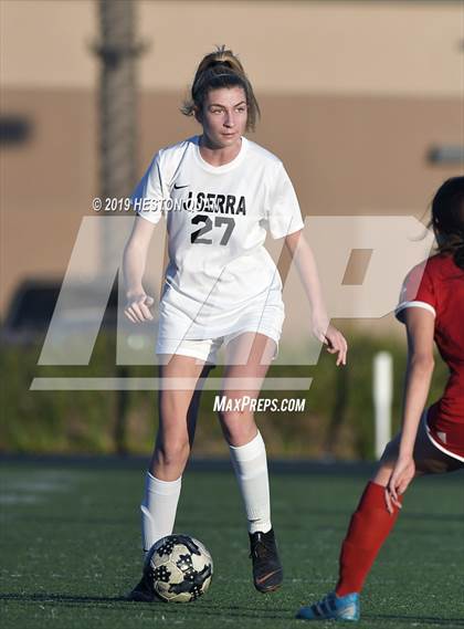 Thumbnail 2 in JSerra Catholic @ Orange Lutheran photogallery.