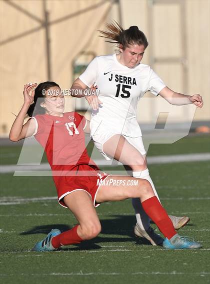 Thumbnail 3 in JSerra Catholic @ Orange Lutheran photogallery.