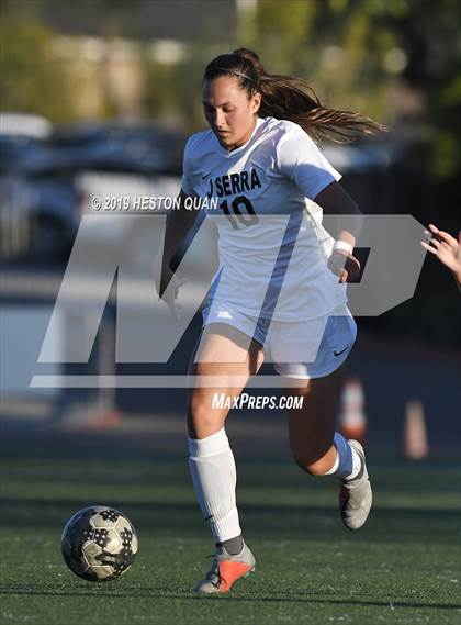 Thumbnail 3 in JSerra Catholic @ Orange Lutheran photogallery.
