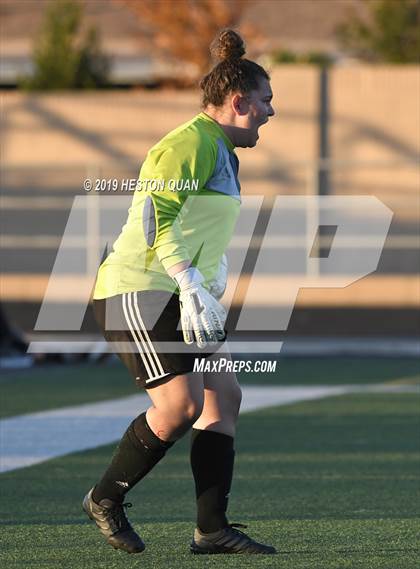 Thumbnail 2 in JSerra Catholic @ Orange Lutheran photogallery.