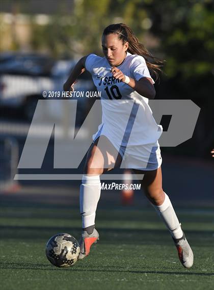 Thumbnail 2 in JSerra Catholic @ Orange Lutheran photogallery.