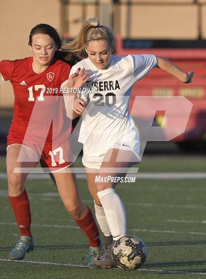 Thumbnail 3 in JSerra Catholic @ Orange Lutheran photogallery.