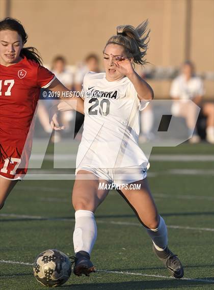 Thumbnail 3 in JSerra Catholic @ Orange Lutheran photogallery.