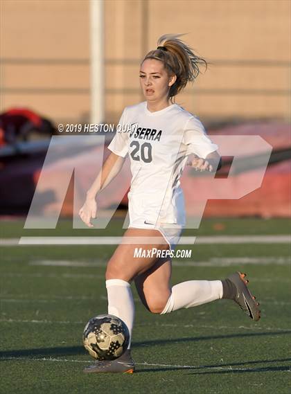 Thumbnail 3 in JSerra Catholic @ Orange Lutheran photogallery.