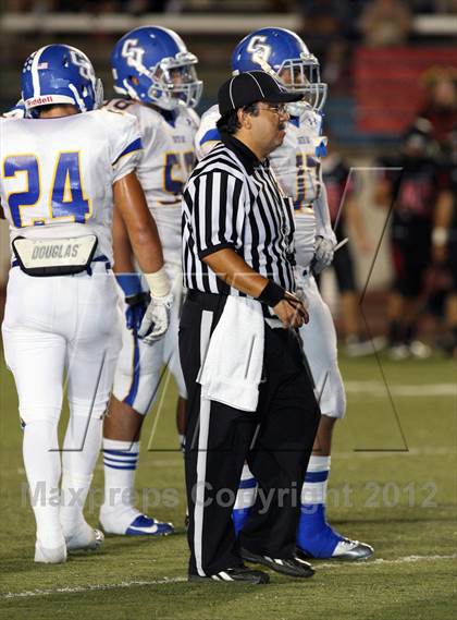 Thumbnail 2 in Glendora vs. Charter Oak photogallery.