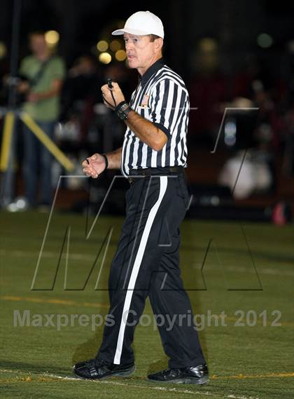 Thumbnail 3 in Glendora vs. Charter Oak photogallery.