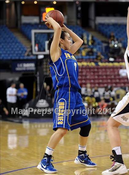 Thumbnail 2 in JW North vs. Archbishop Mitty (CIF State D2 Final) photogallery.