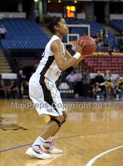 Thumbnail 1 in JW North vs. Archbishop Mitty (CIF State D2 Final) photogallery.