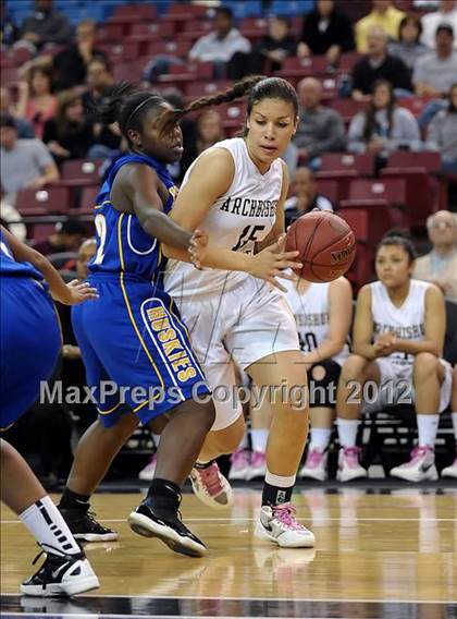 Thumbnail 1 in JW North vs. Archbishop Mitty (CIF State D2 Final) photogallery.
