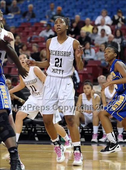 Thumbnail 1 in JW North vs. Archbishop Mitty (CIF State D2 Final) photogallery.