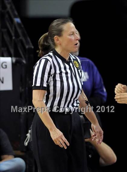 Thumbnail 1 in JW North vs. Archbishop Mitty (CIF State D2 Final) photogallery.