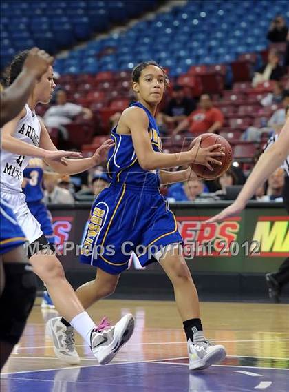 Thumbnail 2 in JW North vs. Archbishop Mitty (CIF State D2 Final) photogallery.