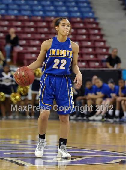 Thumbnail 2 in JW North vs. Archbishop Mitty (CIF State D2 Final) photogallery.