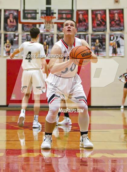 Thumbnail 2 in Highland @ Triad photogallery.