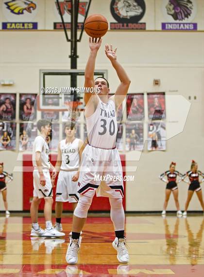 Thumbnail 2 in Highland @ Triad photogallery.
