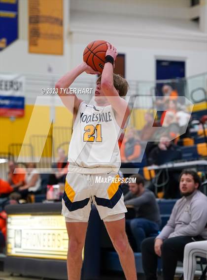 Thumbnail 2 in Columbus East @ Mooresville photogallery.