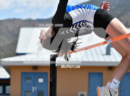 Thumbnail 1 in NMAA 2A District 5 Championships photogallery.