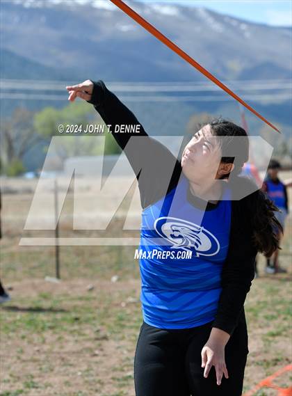 Thumbnail 1 in NMAA 2A District 5 Championships photogallery.