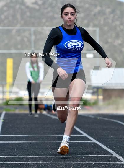 Thumbnail 3 in NMAA 2A District 5 Championships photogallery.