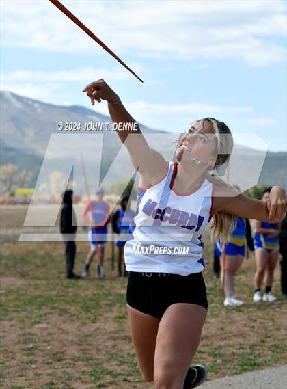 Thumbnail 1 in NMAA 2A District 5 Championships photogallery.