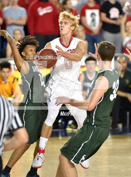 Thumbnail 3 in Shorecrest vs. Stanwood (WIAA 3A First Round Playoff)  photogallery.