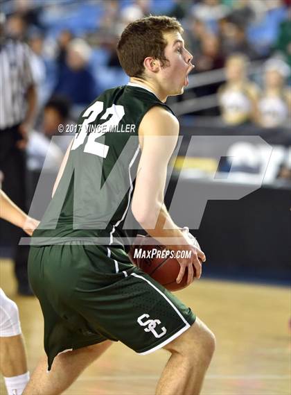Thumbnail 3 in Shorecrest vs. Stanwood (WIAA 3A First Round Playoff)  photogallery.