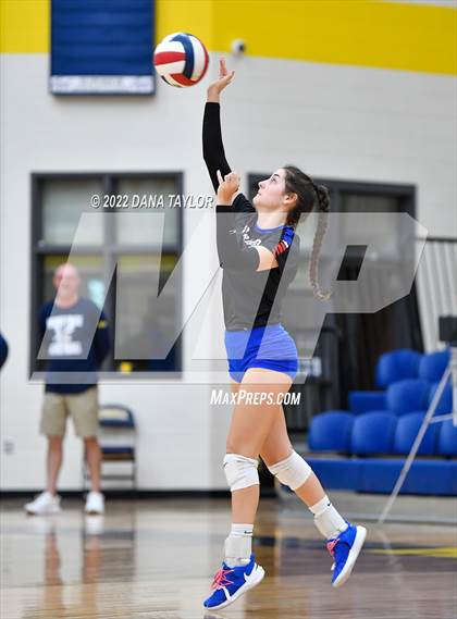 Thumbnail 2 in Graham @ Stephenville photogallery.