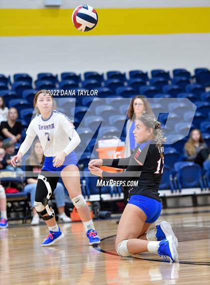 Thumbnail 2 in Graham @ Stephenville photogallery.