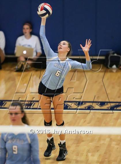 Thumbnail 2 in Medfield @ Medway photogallery.
