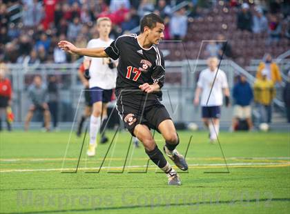 Thumbnail 2 in Massapequa vs Syosset (Section 8 Class AA Final) photogallery.
