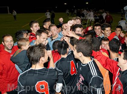 Thumbnail 3 in Massapequa vs Syosset (Section 8 Class AA Final) photogallery.
