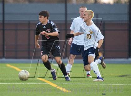 Thumbnail 3 in Massapequa vs Syosset (Section 8 Class AA Final) photogallery.