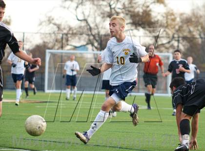 Thumbnail 3 in Massapequa vs Syosset (Section 8 Class AA Final) photogallery.