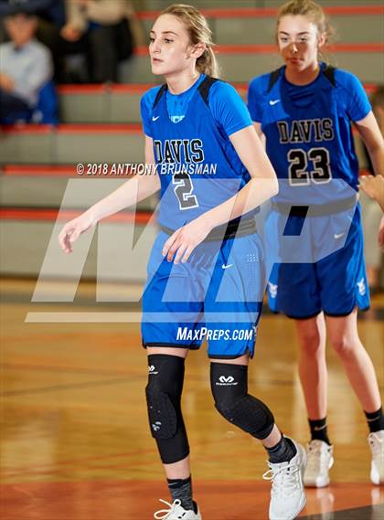 Thumbnail 3 in Davis vs. Granite Bay (Roseville Elite Showcase) photogallery.