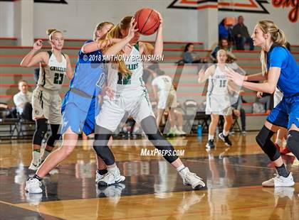 Thumbnail 2 in Davis vs. Granite Bay (Roseville Elite Showcase) photogallery.
