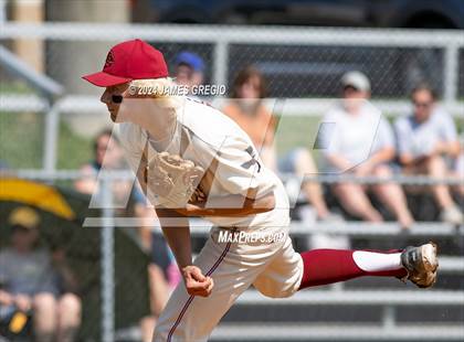 Thumbnail 3 in Laurel @ Serra Catholic (WPIAL 2A Semifinal) photogallery.