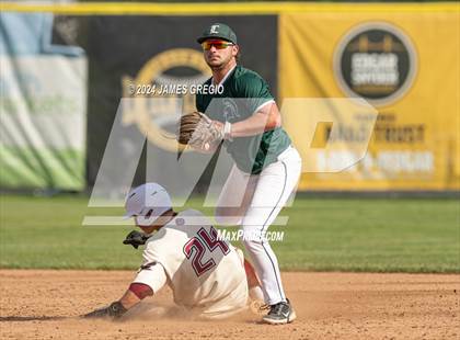 Thumbnail 2 in Laurel @ Serra Catholic (WPIAL 2A Semifinal) photogallery.