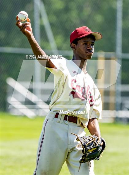 Thumbnail 1 in Laurel @ Serra Catholic (WPIAL 2A Semifinal) photogallery.