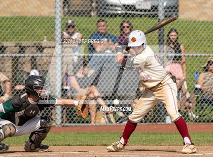 Thumbnail 2 in Laurel @ Serra Catholic (WPIAL 2A Semifinal) photogallery.