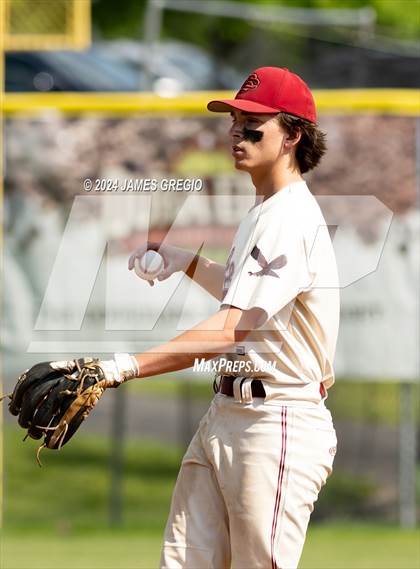 Thumbnail 2 in Laurel @ Serra Catholic (WPIAL 2A Semifinal) photogallery.