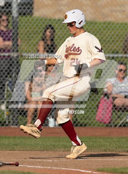 Thumbnail 1 in Laurel @ Serra Catholic (WPIAL 2A Semifinal) photogallery.