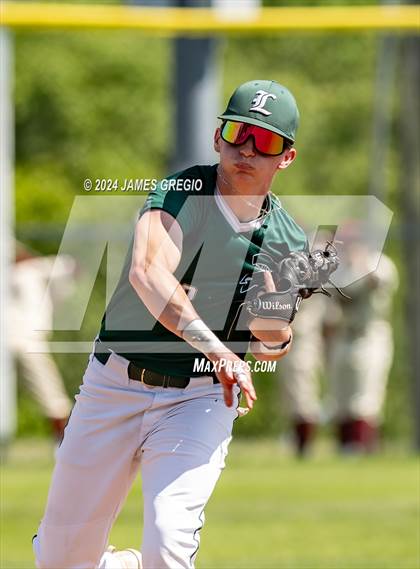 Thumbnail 1 in Laurel @ Serra Catholic (WPIAL 2A Semifinal) photogallery.