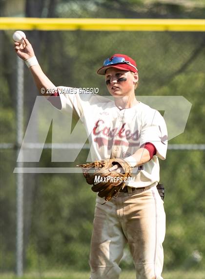 Thumbnail 1 in Laurel @ Serra Catholic (WPIAL 2A Semifinal) photogallery.