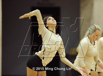 Thumbnail 1 in Citrus Valley @ Aliso Niguel photogallery.